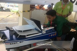 Kemenristekdikti Buka Kontes Kapal Cepat di Sampang