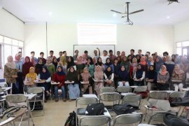 Mahasiswa Unej Berikan Dukungan Tolak Pembangunan Pabrik Semen di Kendeng