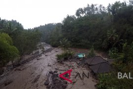PDAM Klungkung Alami Hambatan Memperbaiki Pipa Air