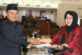 Fraksi PKS-Gerindra minta Pemkab Sijunjung ciptakan pertumbuhan ekonomi berkualitas