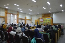 Program Access Unej Latih Bahasa Inggris Puluhan Pelajar-Mahasiswa Miskin