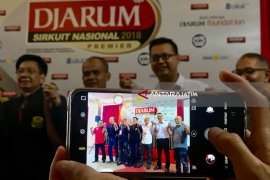 Sirnas Premier, Ganda Suami Istri Lolos