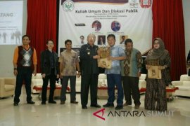 Mahasiswa diminta kembangkan ekonomi kreatif