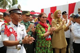 Menteri Susi Hadiri Kongres Nelayan di Jember (Video)