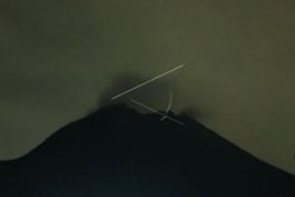 Lava pijar keluar dari Merapi, Desa Balerante masih aman