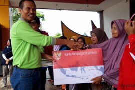 3.328 KPM Pariaman terima bantuan pangan nontunai Kemensos