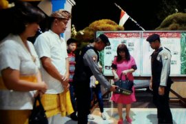 Polres Situbondo Sterilisasi Gereja Jelang Malam Misa Natal