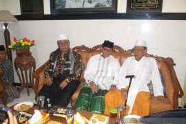 Sandiaga Uno Silaturahim ke Pesantren Ploso Kediri