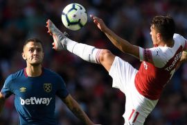 Gol akrobatik Torreira menangkan Arsenal atas Hudderfield