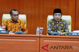 Wantimpres cek kendala pembangunan di Papua