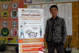 KPU Bangka Barat fasilitasi pembuatan spanduk calon DPD