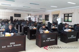 DPRD Wondama rancang Perda perlindungan usaha