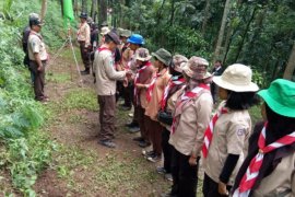 30 Siswa Ikuti Pendidikan Karakter Peduli Hutan