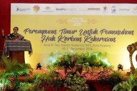 KONFERENSI PEREMPUAN TIMUR 2018 Page 1 Small