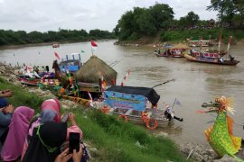 Disbudpar Bojonegoro Pastikan Debit Bengawan Solo Aman