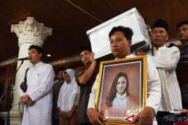 Pemakaman Isteri Ifan Seventeen