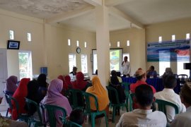 Meningkatkan produksi sapi potong di Ampang Pulai Pesisir Selatan, pengabdian masyarakat fakultas Peternakan Unand