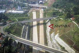 Tol Cisumdawu memungkinkan digunakan untuk mudik 2019