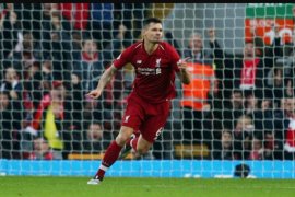 Liverpool sikat Newcastle 4-0, mantapkan posisi puncak