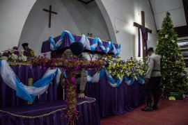 Sterilisasi gereja jelang Natal