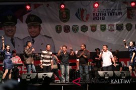 Mahyunadi Kenalkan Lapangan Tembak Kutim