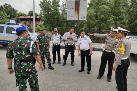 Polres Karimun berlakukan car free night tahun baru