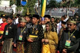 Kini gelarnya, Datuk Seri Setia Negara Joko Widodo