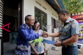 Lantamal VII/Kupang bedah rumah untuk purnawirawan