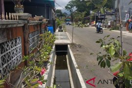 Jembrana perbanyak drainase atasi banjir
