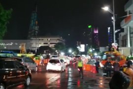 Jalan Raya Gubeng Surabaya Dibuka Dua Lajur