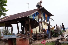 Nelayan Karimun prihatin Pantai Pak Imam jadi hak milik