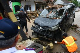 EVAKUASI BANGKAI KENDARAAN Page 1 Small