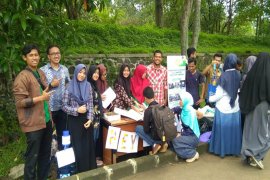 Hey Tayo, pilah sampah berhadiah makanan