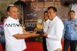 Bupati dan wakilnya hadiri Kintamani Awards