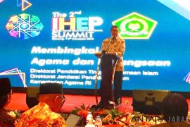 Menag: guru besar harus kritis terhadap isu-isu terkini