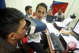 Kemenlu-Kemendagri-BNP2TKI sosialisasi e-KTP di Kuala Lumpur