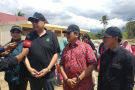 Chairul Tanjung: kontraktor jangan korupsi anggaran sekolah korban bencana