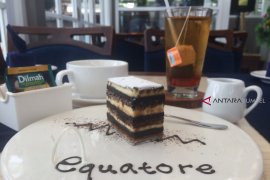 Menikmati sore dengan "Premium Tea Dilmah"