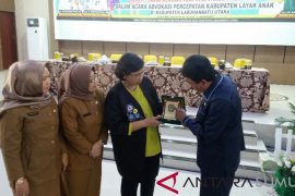 Wabup : Pandang anak sebagai investasi bukan aset