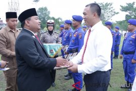 Berhasil ungkap jaringan narkotika internasional, sejumlah personel Polresta Tanjungbalai terima penghargaan