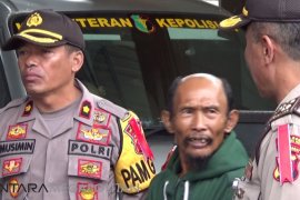 Lansia mengaku Tuhan ditangkap di Sukabumi