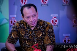 Tindak tegas penunggang gelap bansos demi pilkada