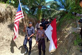 Polri-PDRM patroli bersama patok perbatasan mengimplementasikan program "Pos Jabat" Kapolres Nunukan