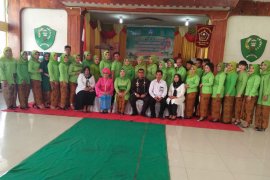 Mahasiswa Garut sosialisasikan "Tiga Gerakan Bebas Gempa"