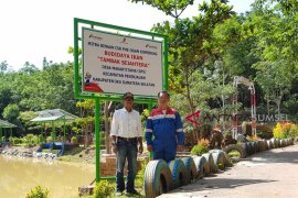 Artis di Pusaran Bisnis Pelacuran