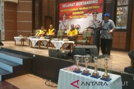 Truf  gembira dan Piala Kapoldasu