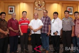 Gubernur Erzaldi undang Menteri ESDM hadiri perayaan Natal Oikumene Babel