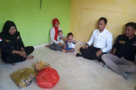 Kadinkes: balita gizi kurang belum perlu dirujuk