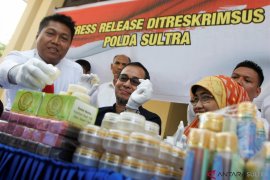 Polisi Sita Kosmetik Ilegal