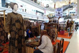 Batik lawasan Solo masih jadi favorit konsumen